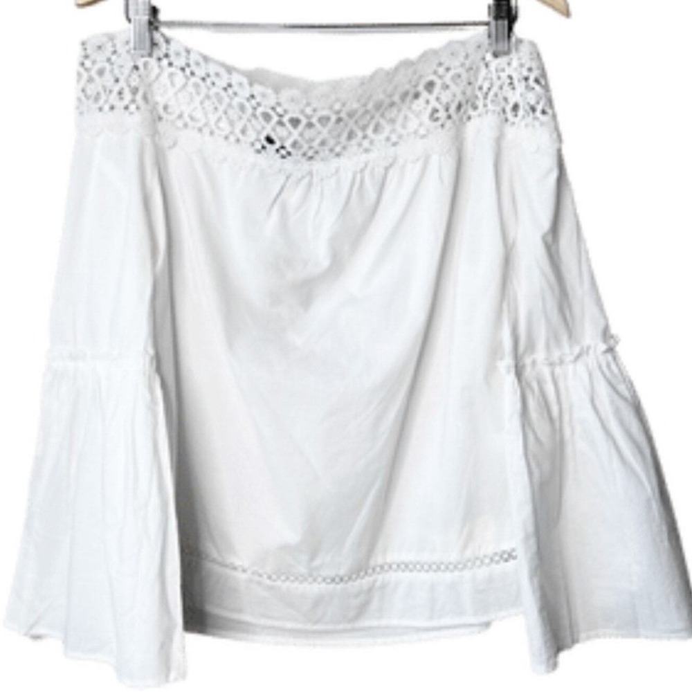Francescas‎ NWT White Cotton Off Shoulder Crochet Lace Bell Sleeve Poplin Top M - Picture 2 of 8